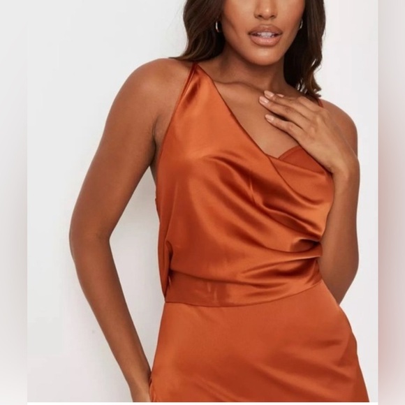 Missguided Orange Satin Midi Dress - Picture 3 of 14